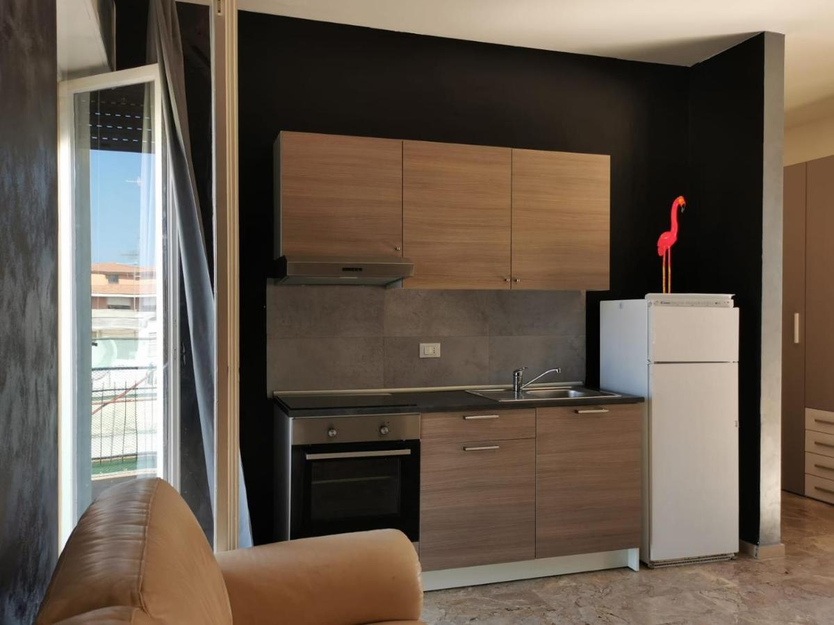 Bed and Breakfast La Dimora Degli Artisti Pescara Exterior foto
